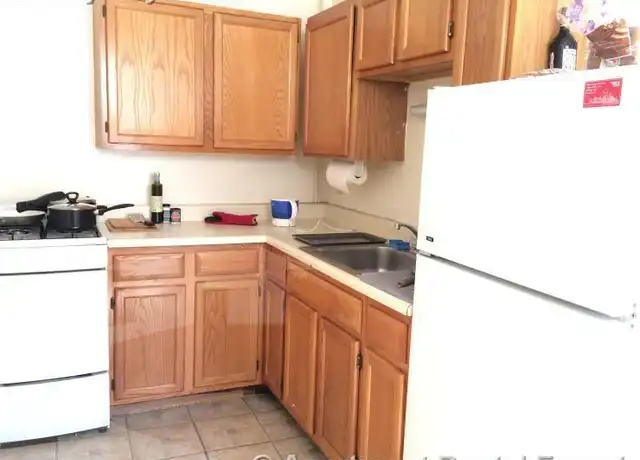 Property at 1610 Massachusetts Ave Unit 2, Cambridge, MA, 02138, 2 beds, 1 bath, [object Object]