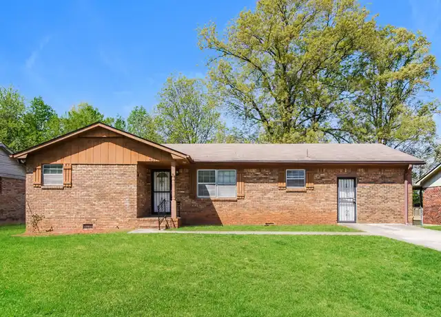 Property at 5041 Kyle Ln NW, Huntsville, AL, 35810, 3 beds, 2 baths, [object Object]