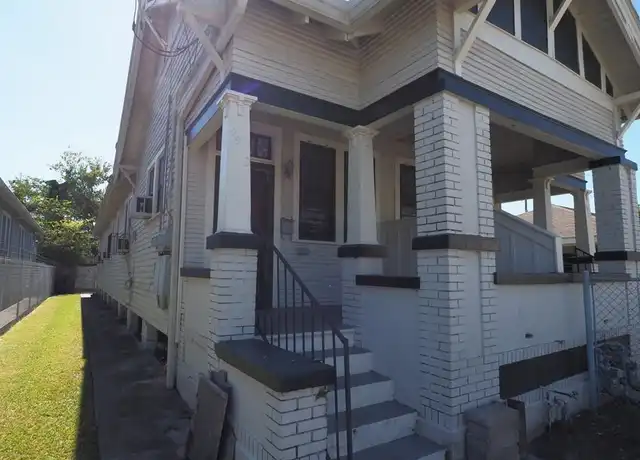 Property at 4920 Loyola Ave, New Orleans, LA, 70115, 2 beds, 1 bath, [object Object]