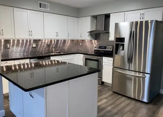 Property at 10301 Briar Forest Dr Unit 3/7, Houston, TX, 77042, 4 beds, 2.5 baths, [object Object]