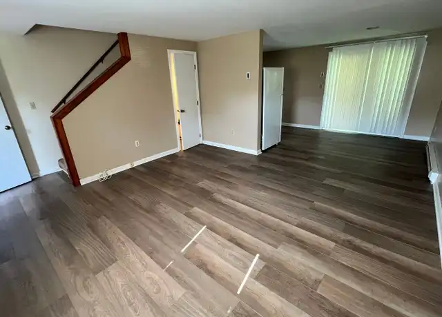Property at 22 Hadley Rd, Sunderland, MA, 01375, 2 beds, 1 bath, [object Object]