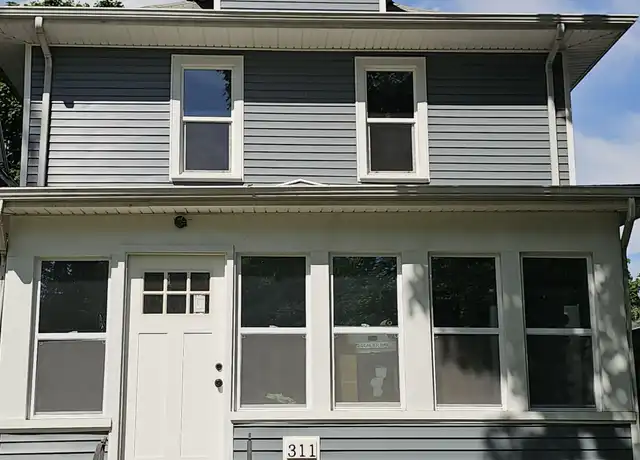 Property at 311 Locust St, Waterloo, IA, 50701, 4 beds, 2 baths, [object Object]
