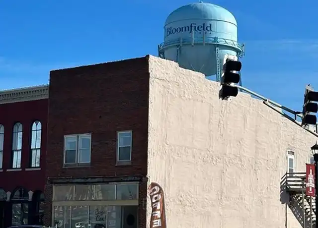 Property at 112 S Washington St Apt B, Bloomfield, IA, 52537, 1 bed, 1 bath, [object Object]