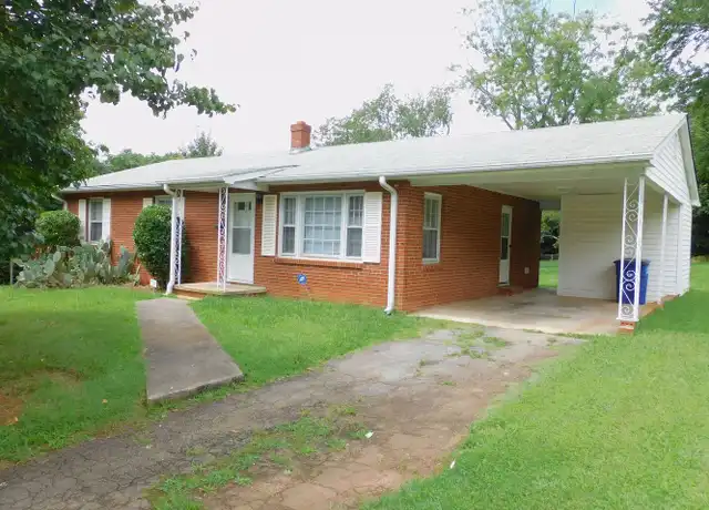 Property at 661 Hartman St, Winston Salem, NC, 27127, 3 beds, 1.5 baths, [object Object]