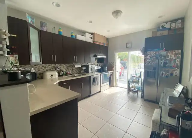 Property at 6922 NW 179th St Unit 106-5, Hialeah, FL, 33015, 3 beds, 2 baths, [object Object]