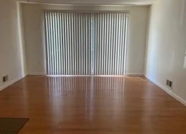 Property at 20 Holly Ct, Trenton, NJ, 08619, 2 beds, 2 baths, [object Object]