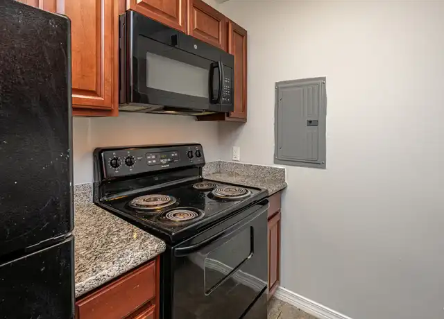 Property at 2888 Dougherty Dr Unit 14, Baton Rouge, LA, 70805, 1 bed, 1 bath, [object Object]