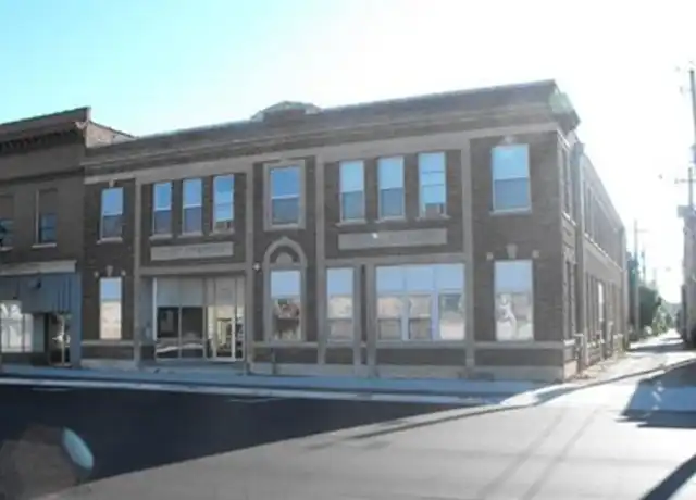Property at 2005 10th Ave Unit 110, South Milwaukee, WI, 53172, 2 beds, 1 bath, [object Object]