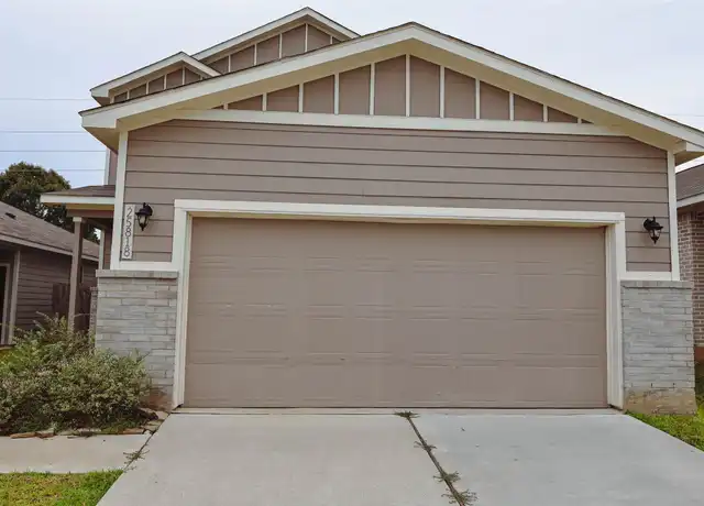 Property at 25818 Boxwood Hedge Ln, Tomball, TX, 77375, 4 beds, 2.5 baths, [object Object]