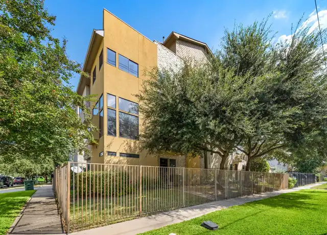 Property at 4619 Austin St, Houston, TX, 77004, 3 beds, 3.5 baths, [object Object]