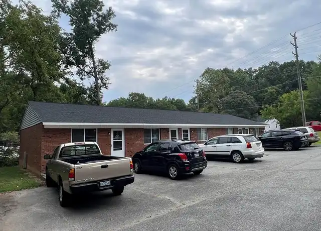 Property at 201 Woodnell St Unit F, Greensboro, NC, 27405, 1 bed, 1 bath, [object Object]