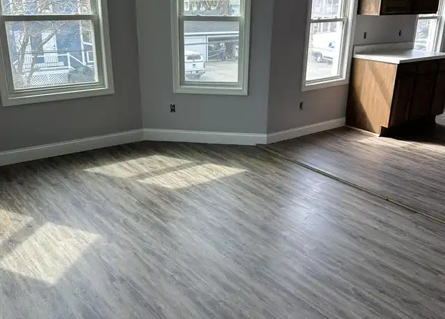 Property at 164-166 Walnut St Unit 2, Agawam, MA, 01001, 4 beds, 1 bath, [object Object]