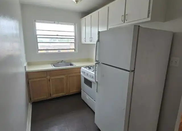 Property at 3318 E Capitol St NE Unit 2B, Washington, DC, 20019, 2 beds, 1 bath, [object Object]