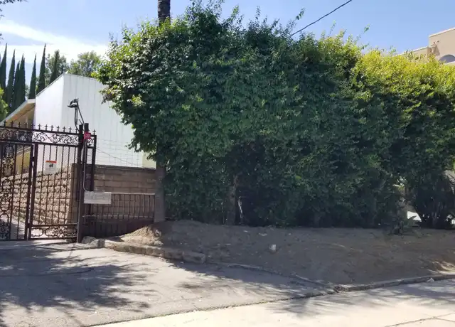 Property at 14258 Dickens St, Sherman Oaks, CA, 91423, 0 beds, 1 bath, [object Object]