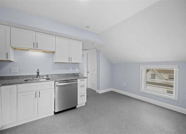 Photo of 50 Tremont St Unit 3, Taunton, MA 02780
