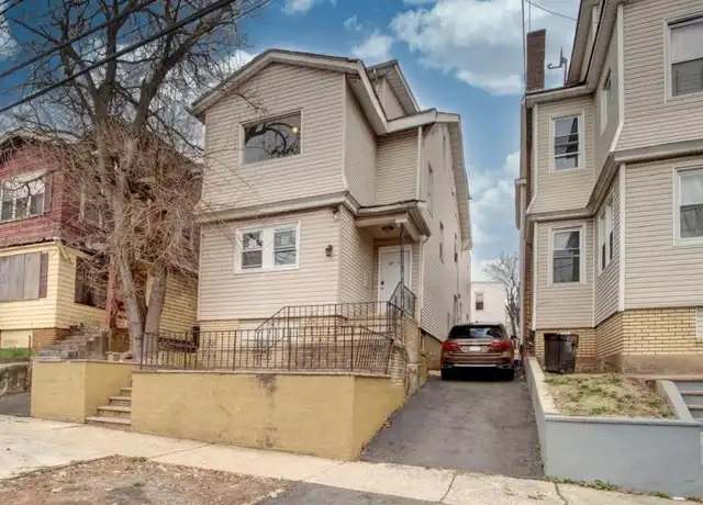 Property at 49 Parkview Ter Unit 2, Newark, NJ, 07112, 3 beds, 1 bath, [object Object]