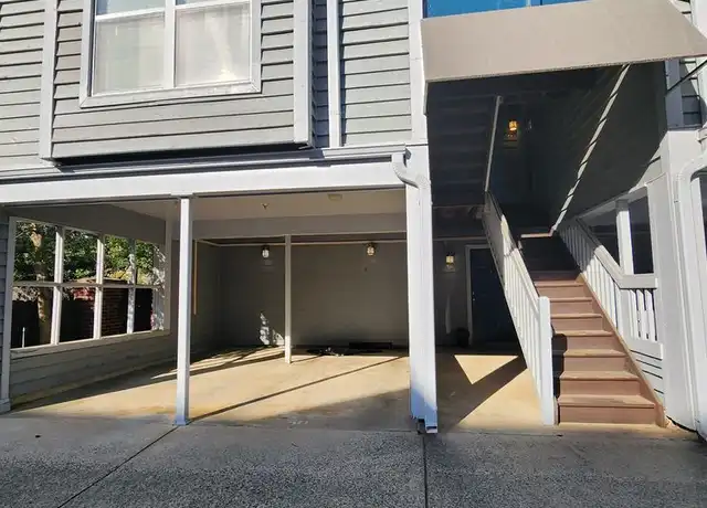 Property at 529 S Graham St, Charlotte, NC, 28202, 2 beds, 2.5 baths, [object Object]