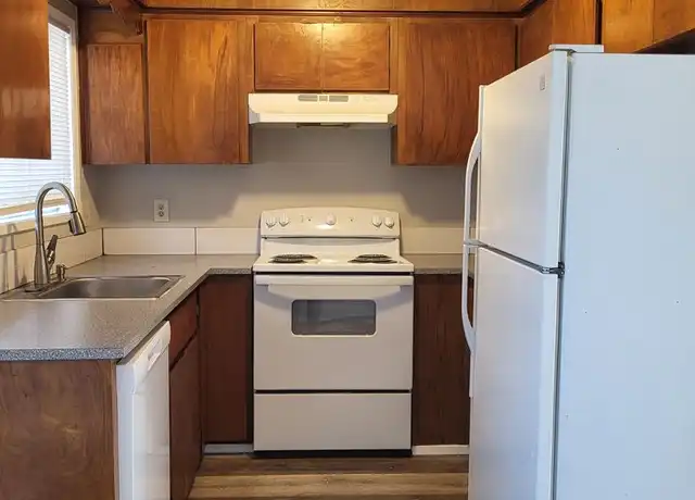 Property at 785 F St Unit 750-14, Lebanon, OR, 97355, 1 bed, 1 bath, [object Object]