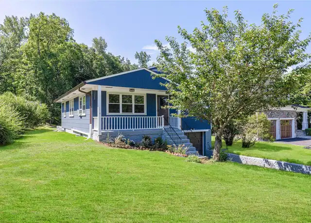 Property at 125 Whittier Dr, Thornwood, NY, 10594, 3 beds, 2.5 baths, [object Object]