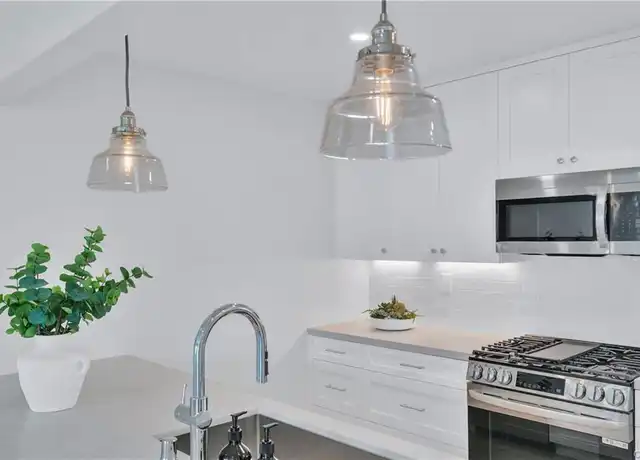 Property at 1022 Grant St Unit B, Santa Monica, CA, 90405, 2 beds, 1 bath, [object Object]