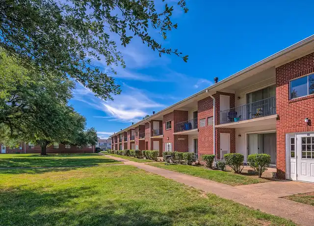 Property at 115 Tide Mill Lane - 115 Tide Mill Ln, Hampton, VA, 23666, 1-2 bed, 1 bath, [object Object]