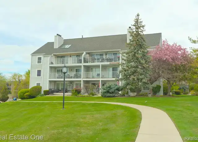 Property at 3553 Port Cove Dr #43, Waterford, MI, 48328, 2 beds, 2 baths, [object Object]