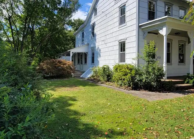 Property at 40 Star Rd, Hereford, PA, 18056, 4 beds, 2 baths, [object Object]