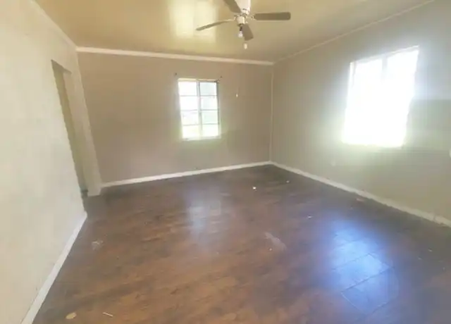 Property at Lazy Oaks - 1414 N Lake View Ave, Leesburg, FL, 34748, 1 bed, 1 bath, [object Object]