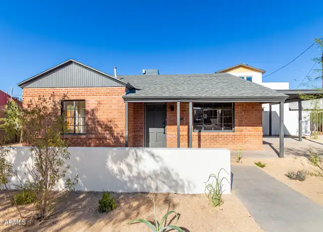 Property at 1332 E Diamond St, Phoenix, AZ, 85006, 3 beds, 2 baths, [object Object]