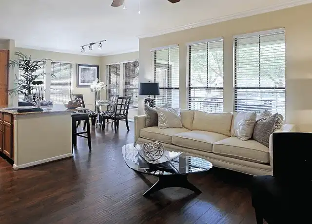 Property at The Voss Apartments - 7510 Burgoyne Dr, Houston, TX, 77063, 1-2 bed, 1-2 bath, [object Object]