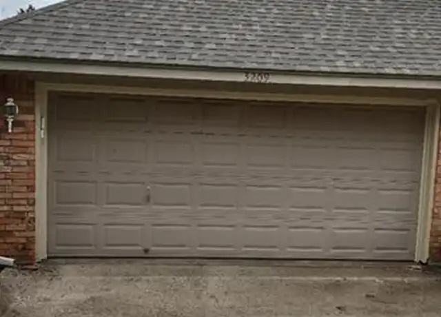 Property at 3209 Cape Cod Ct, Arlington, TX, 76017, 2 beds, 2 baths, [object Object]