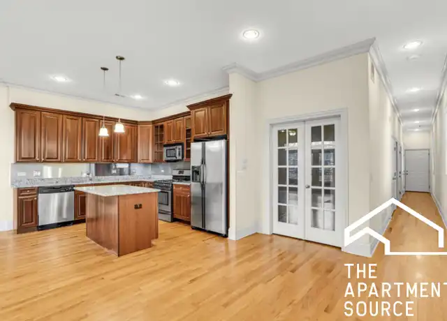 Property at 2358 N Damen Ave Unit 3A, Chicago, IL, 60647, 3 beds, 2 baths, [object Object]