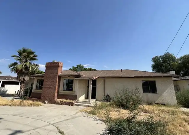 Property at 17946 Merrill Ave, Fontana, CA, 92335, 4 beds, 2 baths, [object Object]
