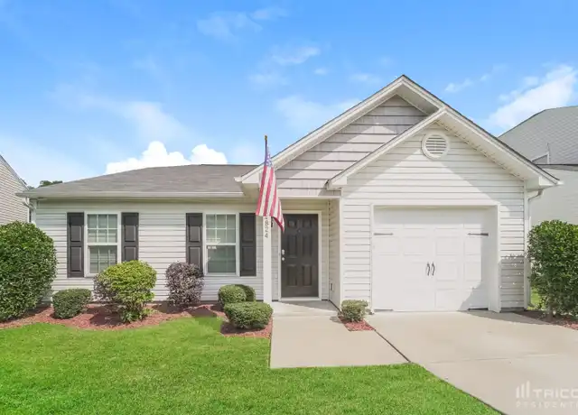 Property at 4824 Lynn Lee Cir, Charlotte, NC, 28269, 3 beds, 2 baths, [object Object]