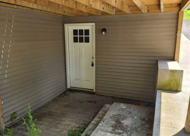 Property at 1157 W Pine St, Coal Township, PA, 17866, 2 beds, 1 bath, [object Object]