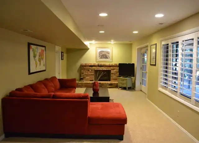 Property at 7425 S Magic View Cir, Salt Lake City, UT, 84121, 2 beds, 1 bath, [object Object]