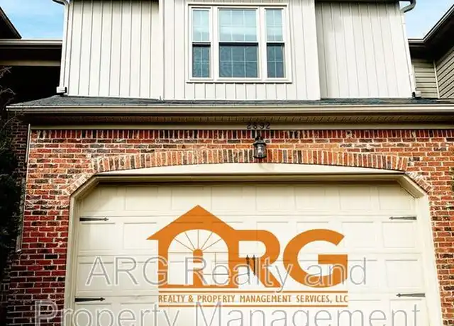 Property at 2892 O'Shields Ct SW, Marietta, GA, 30060, 2 beds, 2.5 baths, [object Object]