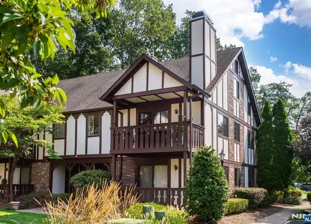 Property at 603 Mark Twain Way, Mahwah, NJ, 07430, 2 beds, 2 baths, [object Object]