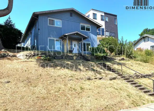 Property at 1720 S Sheridan Ave Unit B, Tacoma, WA, 98405, 2 beds, 1 bath, [object Object]