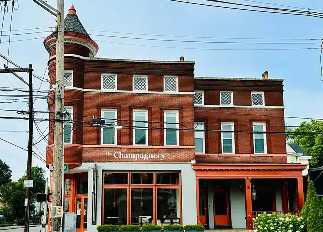 Property at 1764 Frankfort Ave Unit 2, Louisville, KY, 40206, 1 bed, 1 bath, [object Object]