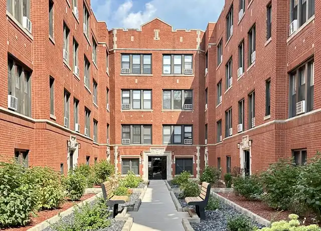 Property at 3936 N Janssen Ave Unit E2, Chicago, IL, 60613, 2 beds, 1 bath, [object Object]