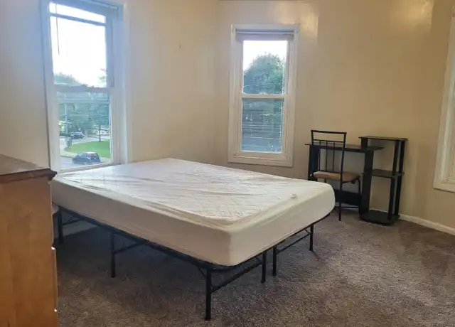 Property at 90 Conklin Ave, Binghamton, NY, 13903, 5 beds, 2 baths, [object Object]