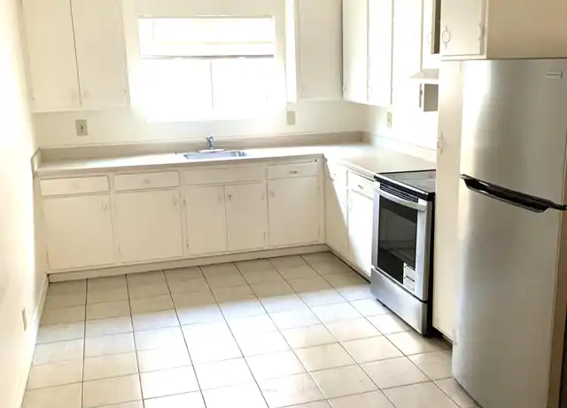 Property at 427 S 5th St, San Jose, CA, 95112, 2 beds, 1 bath, [object Object]