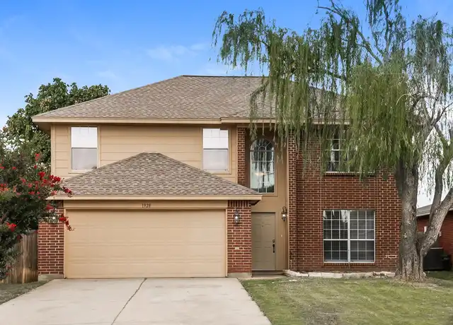 Property at 1928 Salt Flats Trl, Arlington, TX, 76002, 4 beds, 2 baths, [object Object]