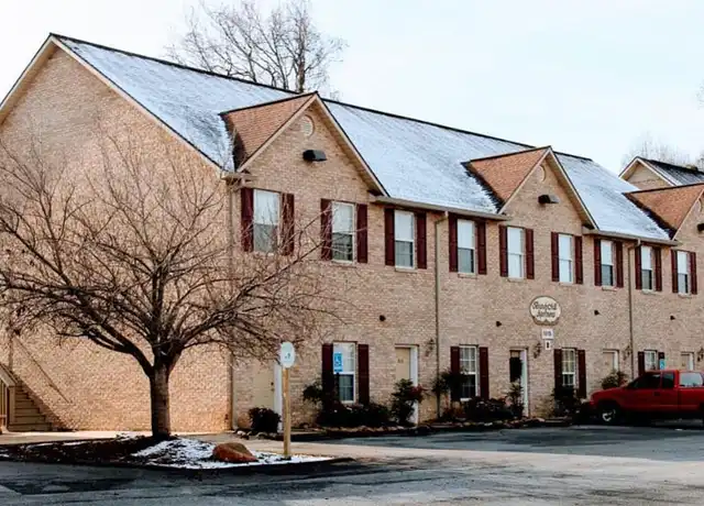 Property at 1315 Indian Ridge Rd Unit 108, Johnson City, TN, 37604, 1 bed, 1 bath, [object Object]