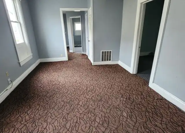 Property at 601 E 13th St Unit 1, Erie, PA, 16503, 2 beds, 1 bath, [object Object]