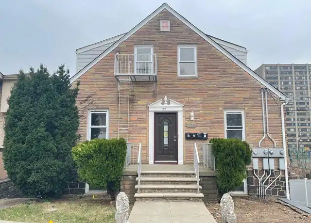 Property at 1014 Ponsi St Unit B, Fort Lee, NJ, 07024, 3 beds, 1 bath, [object Object]