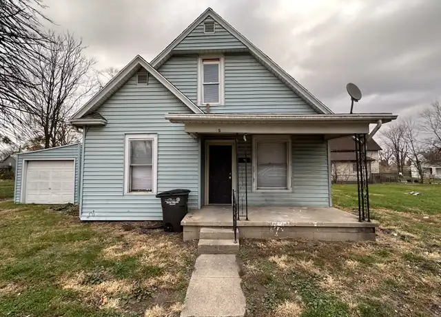 Property at 705 W Seminary St, Danville, IL, 61832, 3 beds, 1 bath, [object Object]