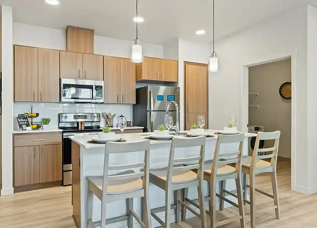 Property at Meritum Evergreen - 1441 NE 136th Ave, Vancouver, WA, 98684, 1-3 bed, 1-2 bath, [object Object]