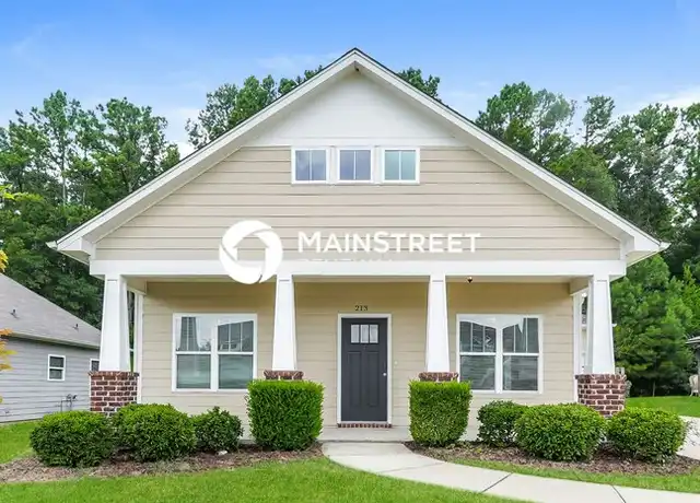 Property at 213 Hampton Dr, Calera, AL, 35040, 3 beds, 2 baths, [object Object]